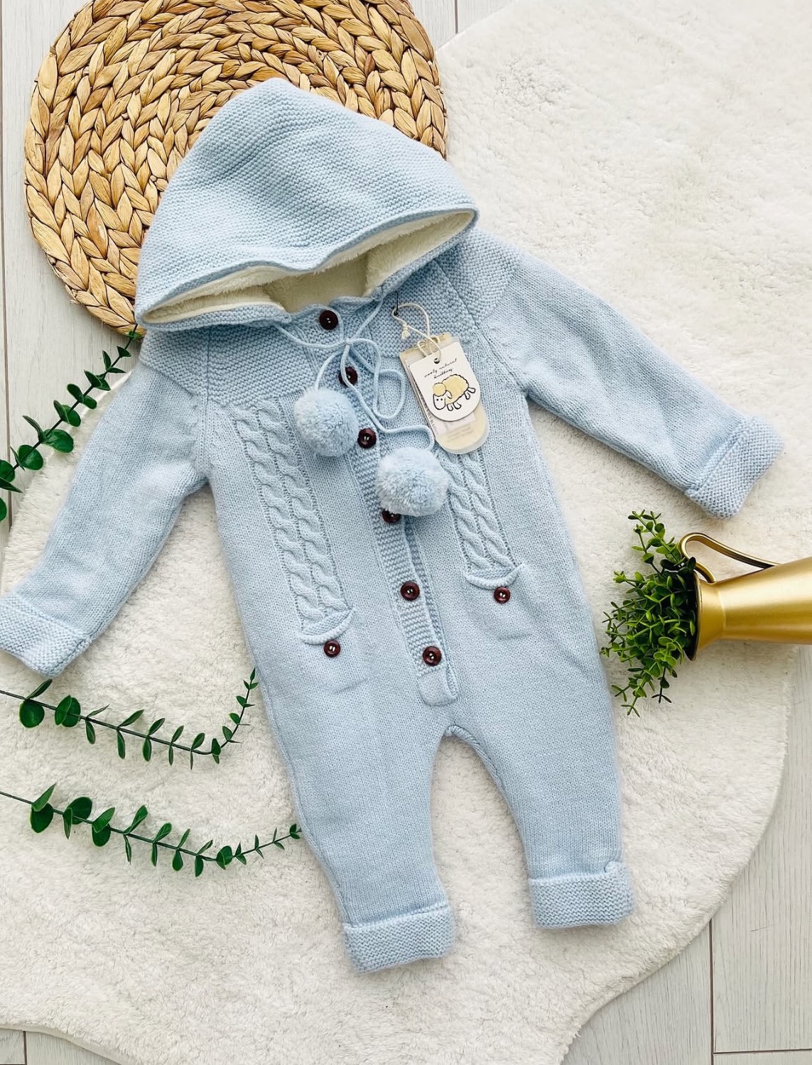 سرهمی بافت منگوله دار آبی داخل تدی برند baby mio